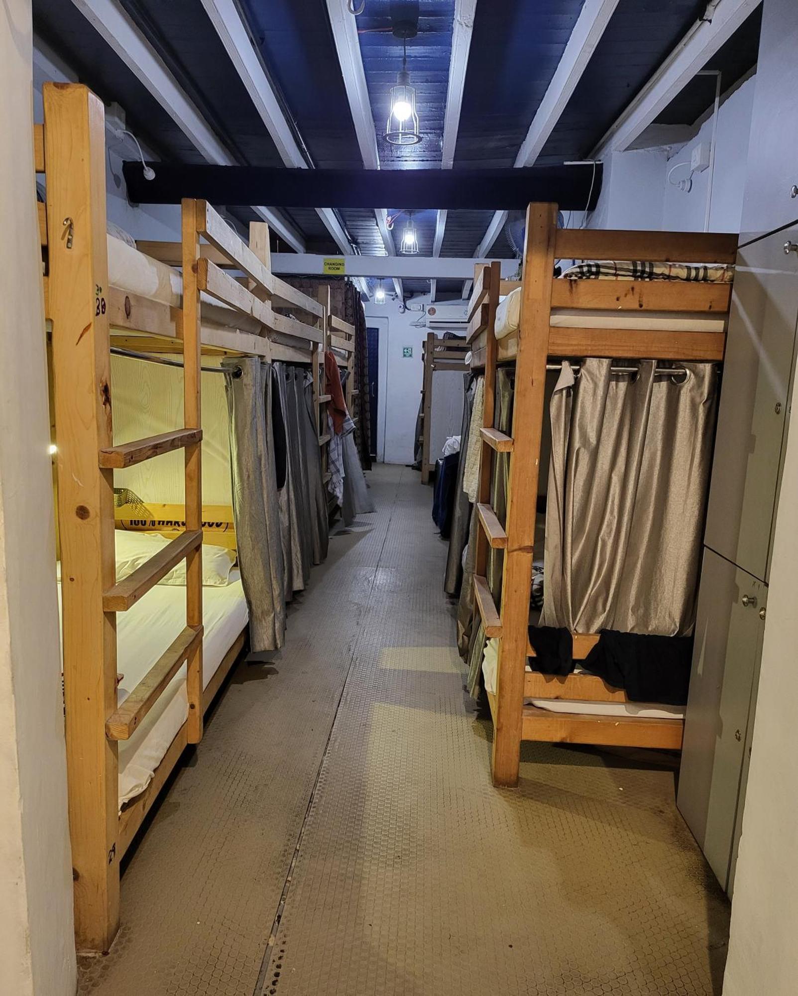 Namastey Mumbai Backpackers Hostel Luaran gambar