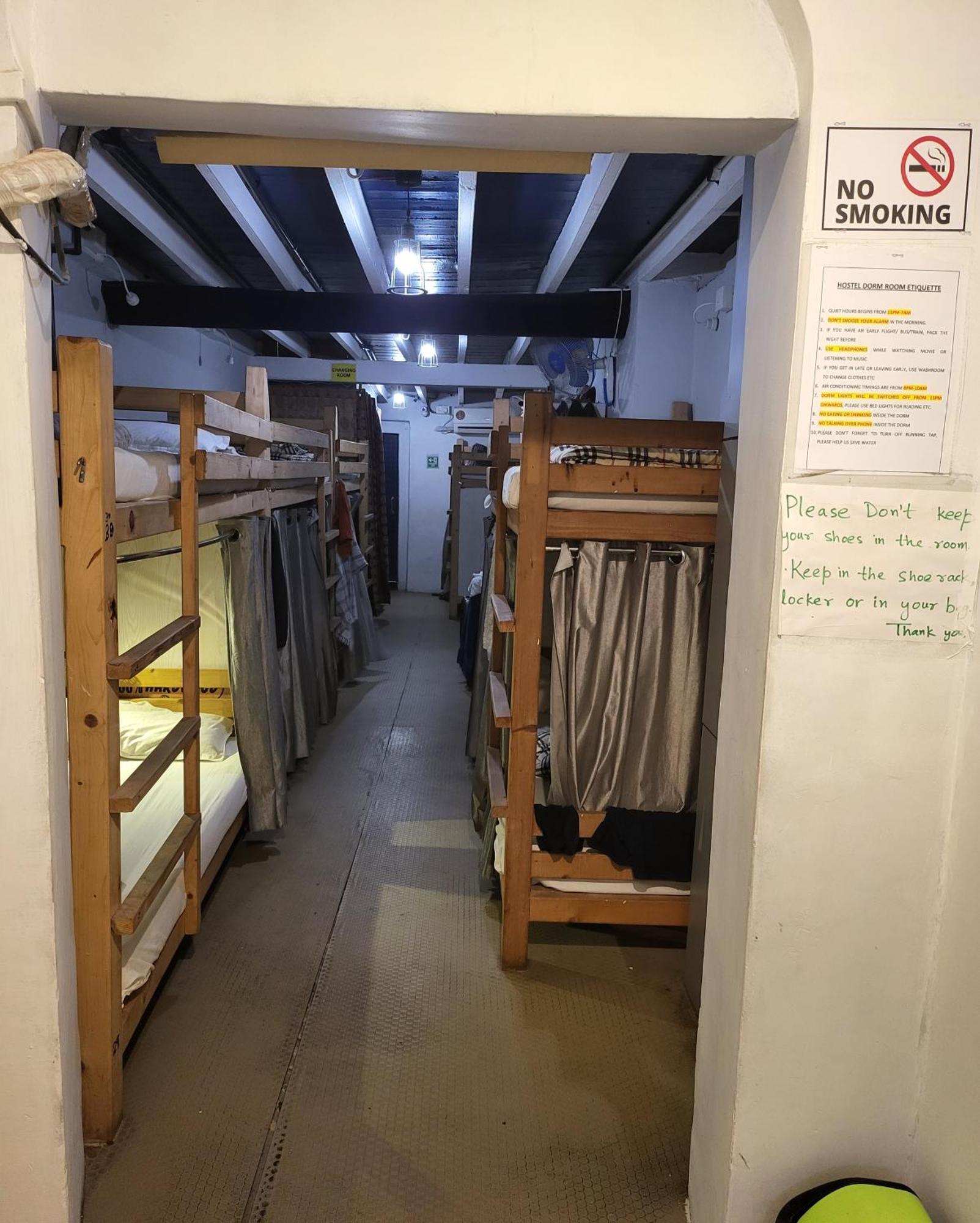 Namastey Mumbai Backpackers Hostel Luaran gambar